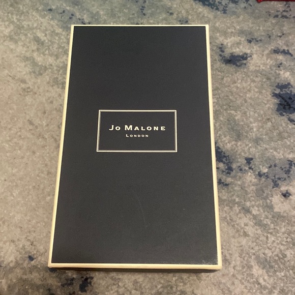 Jo malone box - Picture 1 of 3